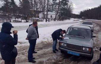 Два прокурори попалися на хабарі