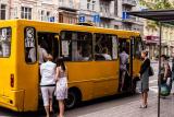 КМУ отменил государственное и муниципальное регулирование тарифов на пассажирские перевозки