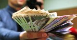 Средняя зарплата в Украине выросла на 520 гривен