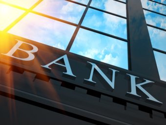 НБУ демонстрирует поддержку курса гривны - банкиры