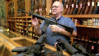 Трамп відповів на питання про можливий контроль за носінням зброї в США