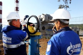 "Газпром" сократил транзит газа через Украину и Беларусь
