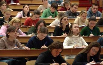 Мінфін пропонує скасувати стипендії