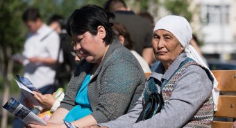 Пенсії стануть більше, а сигарети дорожчими: що ще чекає казахстанців з 1 липня