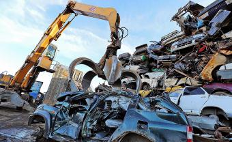 С 21 ноября казахстанцы смогут сдавать старые авто для утилизации