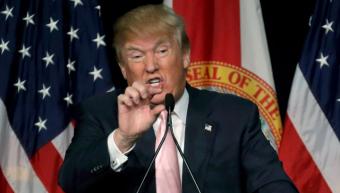 Рейтинг Трампа в США рекордно упал &minus; опрос