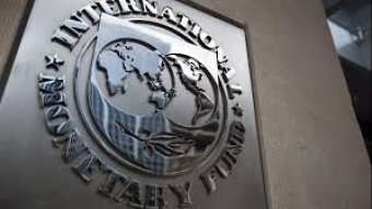 МВФ працює над заохоченням українців за тривалу працю