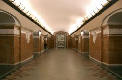 Киевское метро приостановило работу