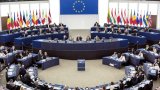 Зависит от коррупции: Европарламент решил помочь Украине финансово