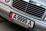 Казахстанцы вновь смогут временно ввозить автомобили из-за границы