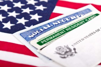 Трамп хоче змінити правила видачі Green Card
