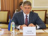 Суд арестовал 2 земучастка и автомобиль Насалика