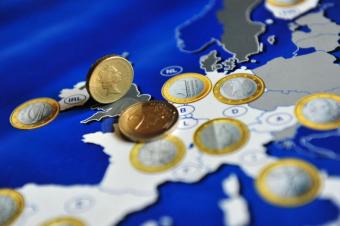 Базовая инфляция в еврозоне в феврале 2015 г. выросла