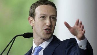 Акции Facebook растут, состояние Цукерберга увеличилось