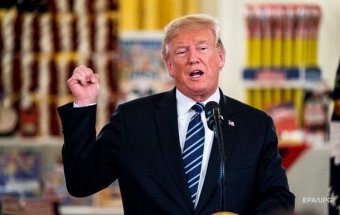 Трамп считает, что Twitter блокирует республиканцев