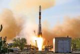 Российско-американский космический экипаж отправился в полет