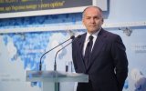 Пинчук решил "влить" в свой банк еще миллиард гривен