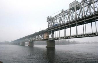 В одному з міст може з'явитися новий міст і невелике метро