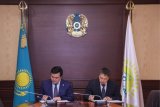 В аеропортах Казахстану впроваджують безпаперовий документообіг
