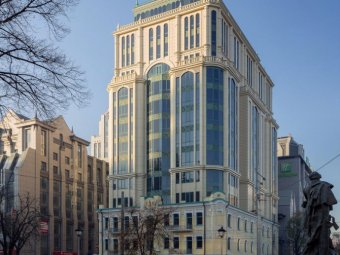 Dragon Capital покупает бизнес-центр в центре Киева