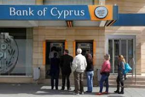 Cyprus again loosens restrictions on banking transactions