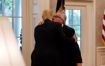 Трамп заявил о взаимной любви США и Евросоюза