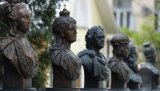 Аллея правителей в Москве пополнится бюстами советских лидеров, Россия