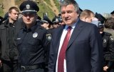 Аваков купить для поліції ще зброї та нову уніформу