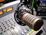 Радіо &laquo;Шансон&raquo; і KISS FM оштрафували за нестачу пісень українською мовою