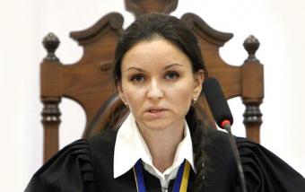 З мантією на вихід: зліт та падіння судді Оксани Царевич.