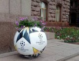 Центр Киева украсили к Лиге чемпионов
