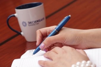 Нацбанк Казахстану призупинив ліцензію Ексімбанку