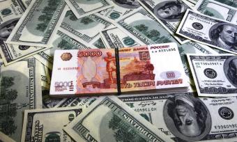 Курс доллара в России впервые в истории достиг 38 рублей