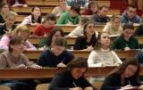 Ministry of Finance Suggests Cancelling Scholarships