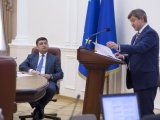 Гройсман определяется, увольнять ли Данилюка