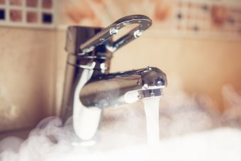 У Києві подешевшали опалення та гаряча вода