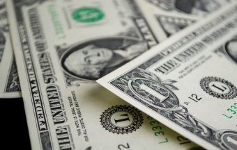 Українському бізнесу продовжили обов&rsquo;язкову норму продажу валюти