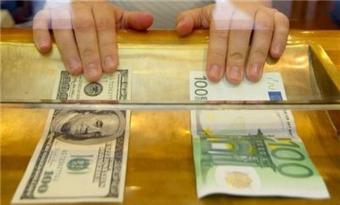 Нацбанк підтримує скасування збору при купівлі валюти.