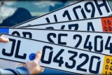 У ДФС назвали кількість авто на єврономерах і ТОП-5 країн, з яких завезли машини