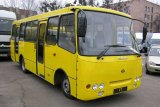 Легальних перевізників хочуть перевести на жовті номерні знаки