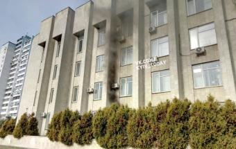 У Києві під час пожежі в РДА евакуювали сотню чиновників
