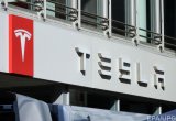 Tesla отримала рекордний збиток