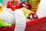 У вересні різко підскочила в ціні третина соціальних продуктів: на чому доведеться економити