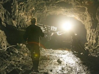 800 нелегальных добытчиков драгметаллов задержали в Казахстане с начала 2017 года
