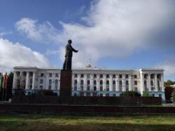 У Криму захоплено будівлю Радміну