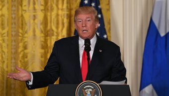 Трамп заявив, що влада скоро вивчить питання обмеження обігу зброї