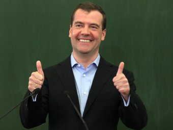 &laquo;Известия&raquo; повідомили про передвиборче турне Медведєва