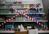 Night sales of alcoholic drinks may be banned