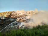 У Полтаві вже майже добу не можуть загасити сміттєзвалище