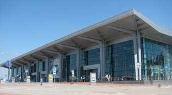 СБУ ліквідувала хабарницьку схему митників харківського аеропорту
